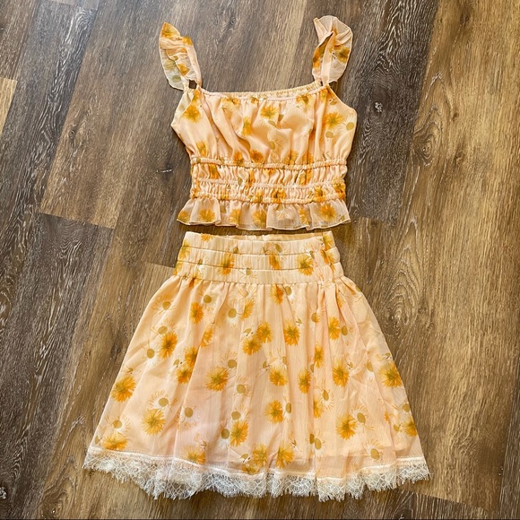 The Girl In The Oil Painting Sun Flower Dress Set - Picture 5 of 12